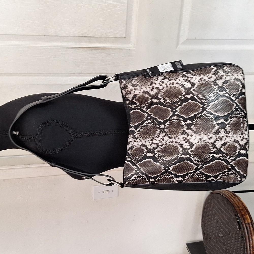 Tahari Bucket Handbag Women’s Vegan Leather Shoulder Bag New NWT Nolita Snake
